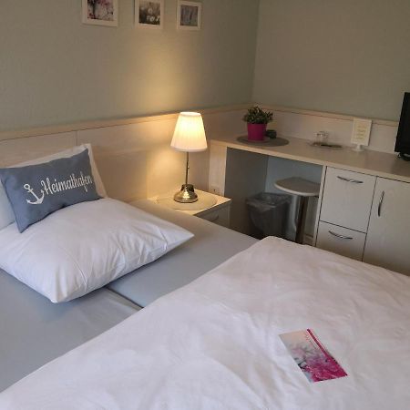 Hotel Garni Haus Am Meer Neuharlingersiel Eksteriør billede
