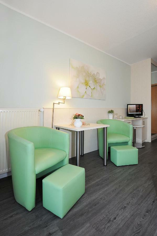 Hotel Garni Haus Am Meer Neuharlingersiel Eksteriør billede